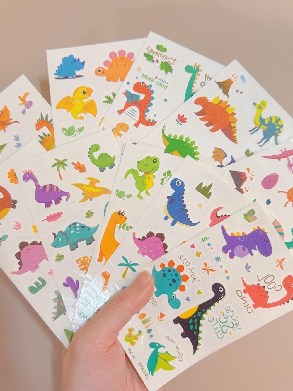 10 Dinosaur Temporary Tattoos for Kids